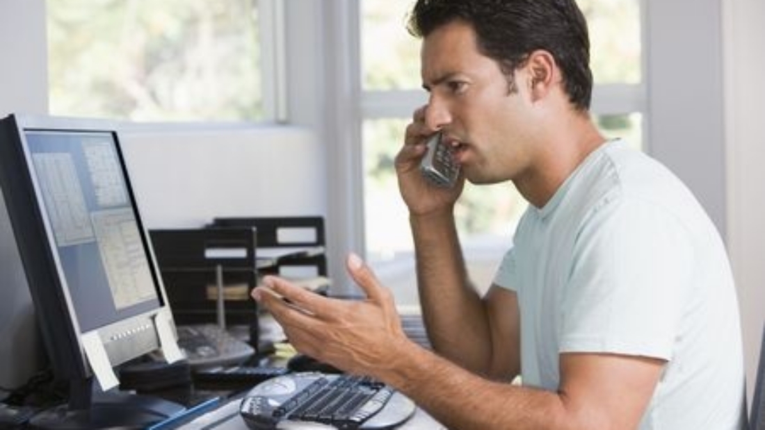 customer left on hold