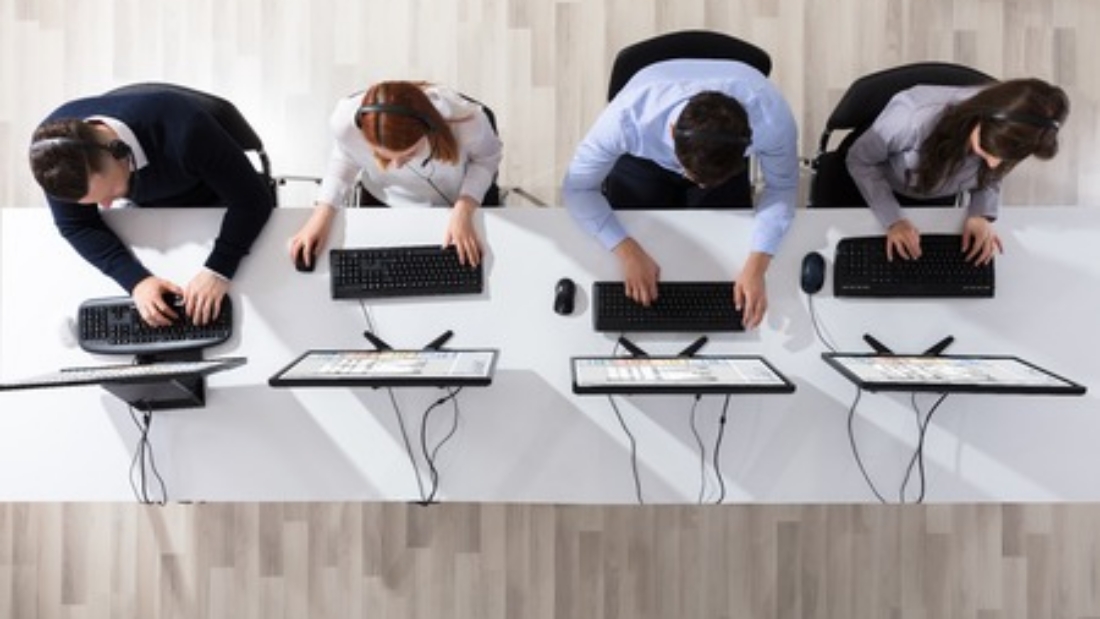 How Live Monitoring Can Benefit Your Call Center